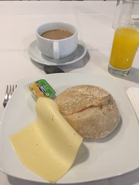 Frühstück Jakobsweg