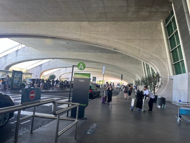 Vom Flughafen Porto zum Jakobsweg