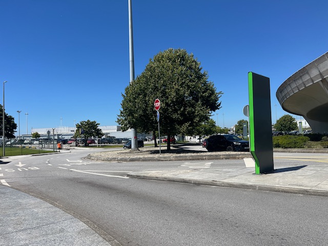 Vom Flughafen Porto zum Jakobsweg