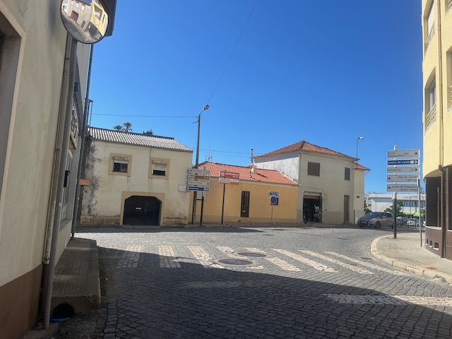 Vom Flughafen Porto zum Jakobsweg