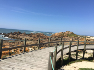 Weg auf Holzplanken bei Matosinhos